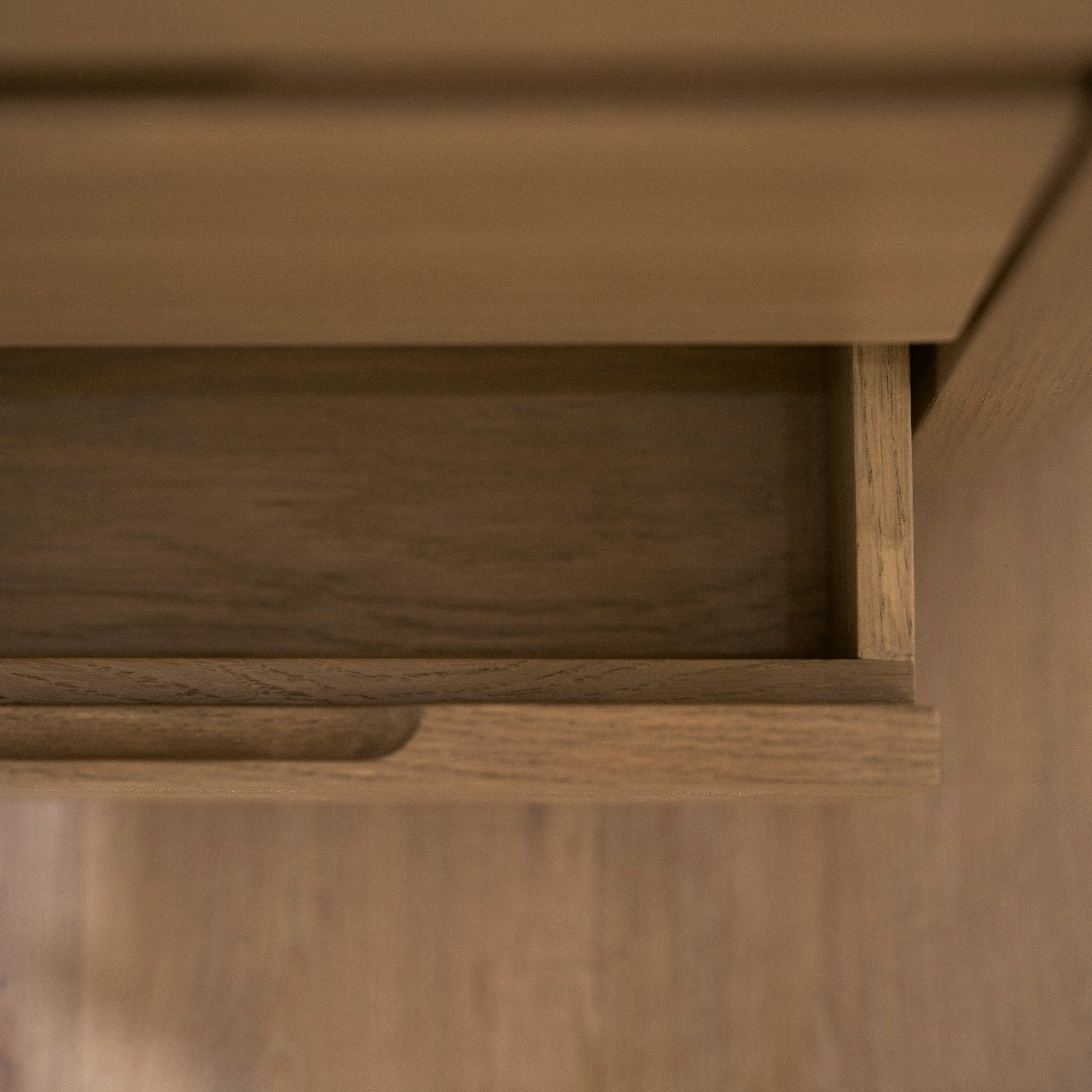 Comodino Sierra Flat