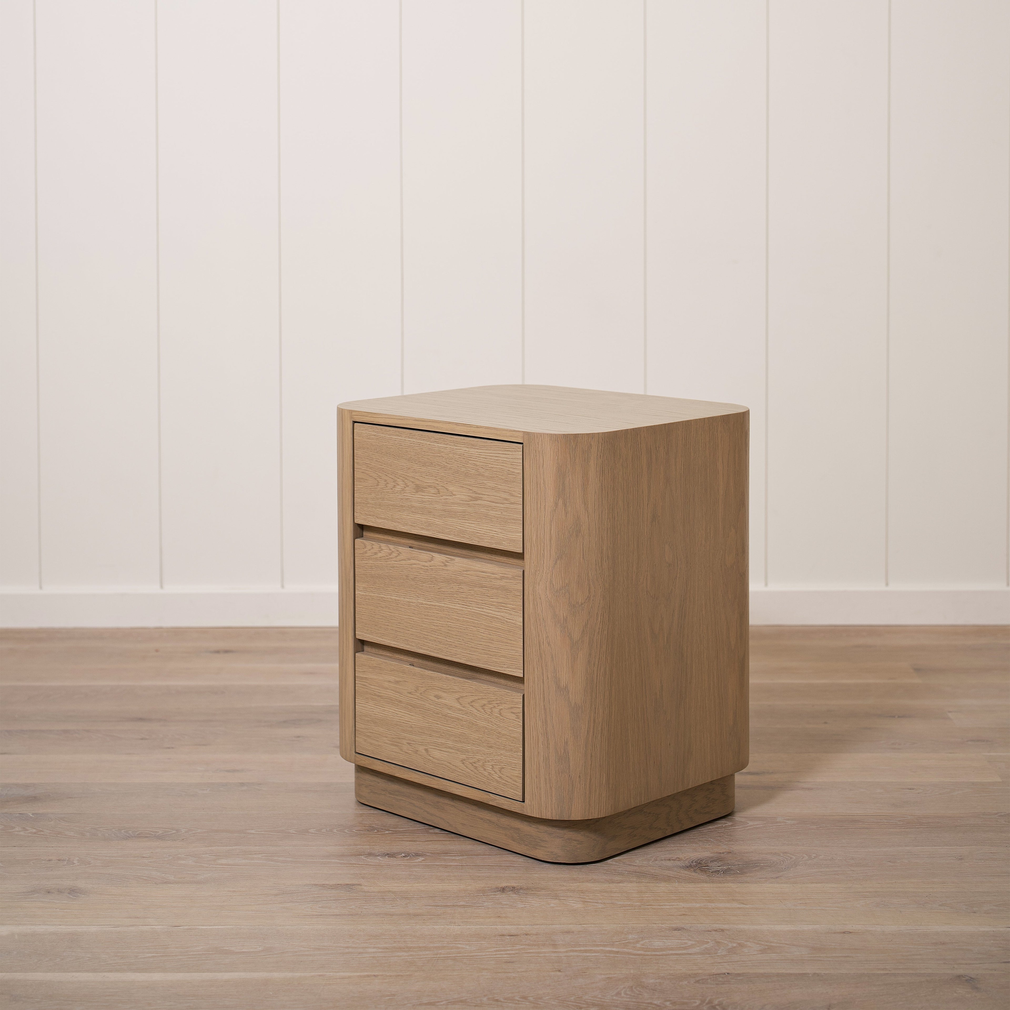 Comodino Sierra Flat