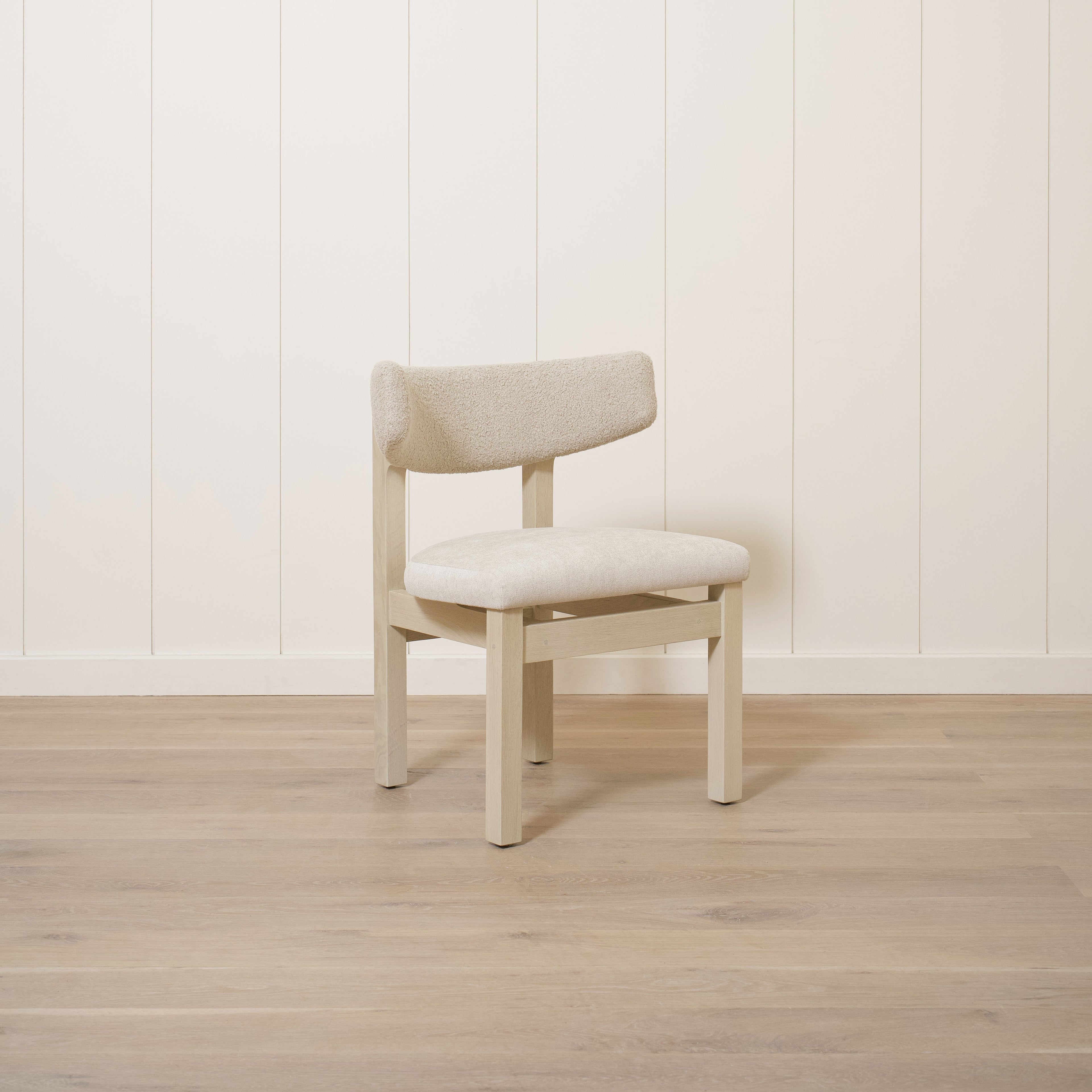 Sedia da pranzo ad arco