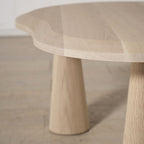 Tavolino da caffè astratto