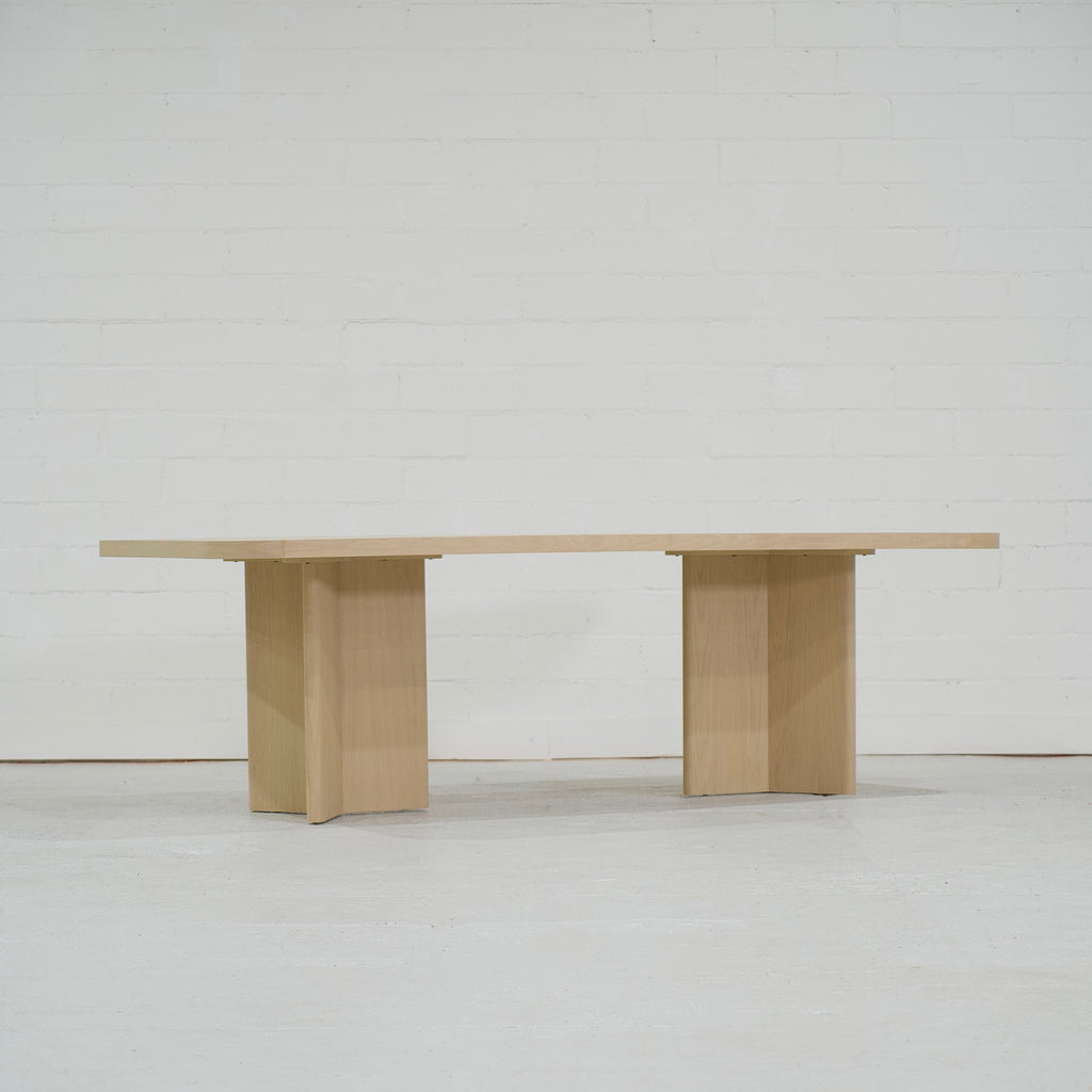 Philip - Tavolo da pranzo con bordo squadrato