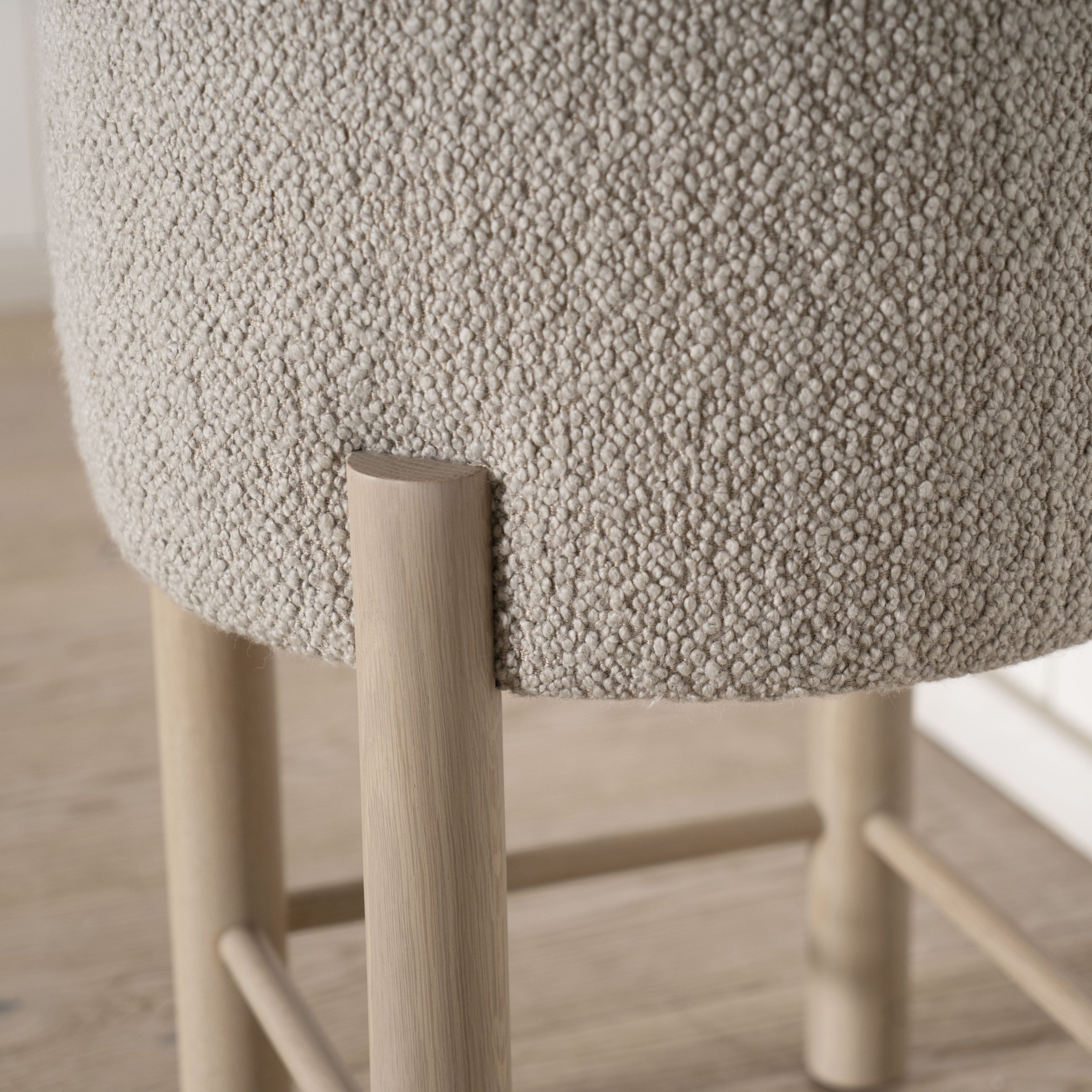 James - Sgabello da bar senza schienale