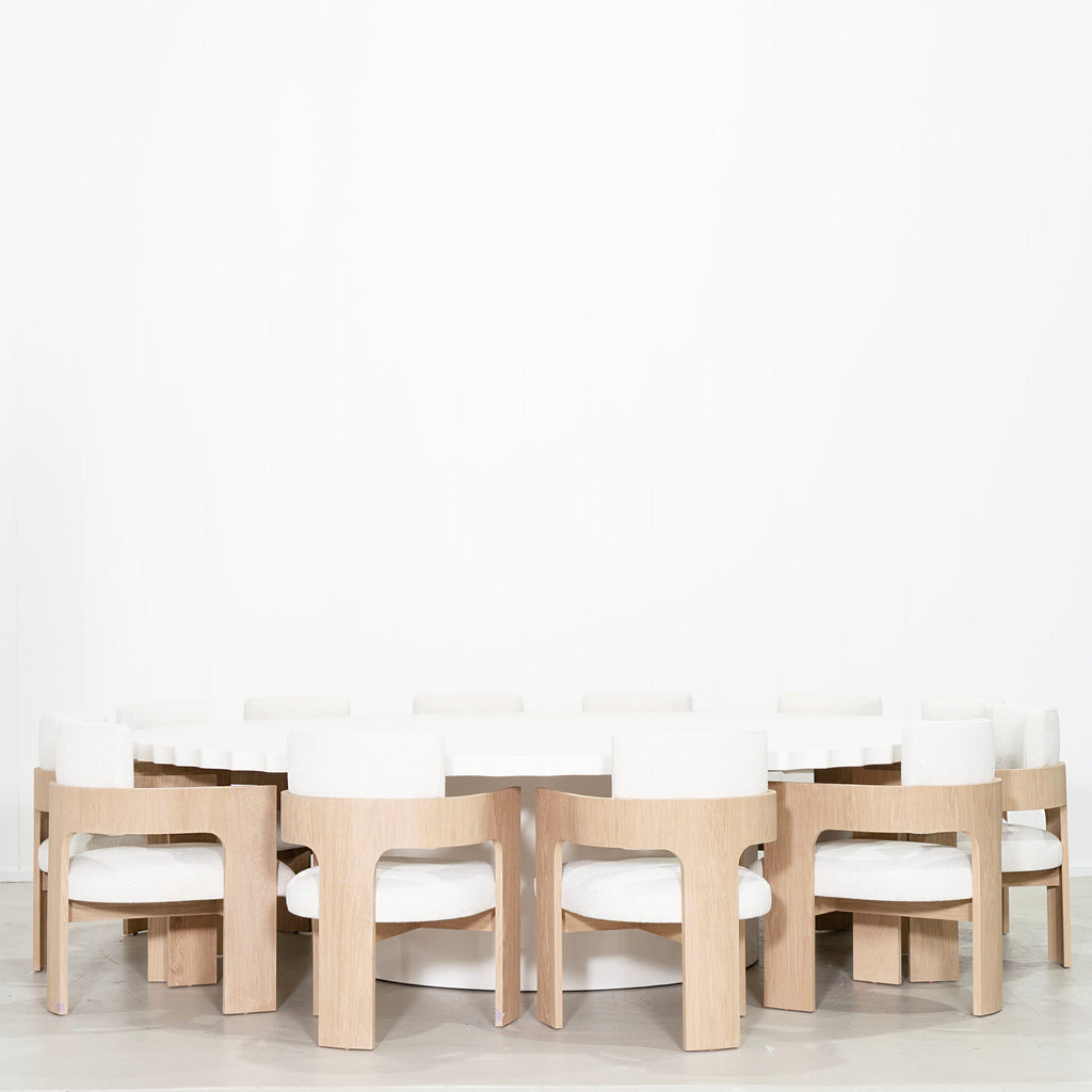 Tavolo da pranzo in ginepro