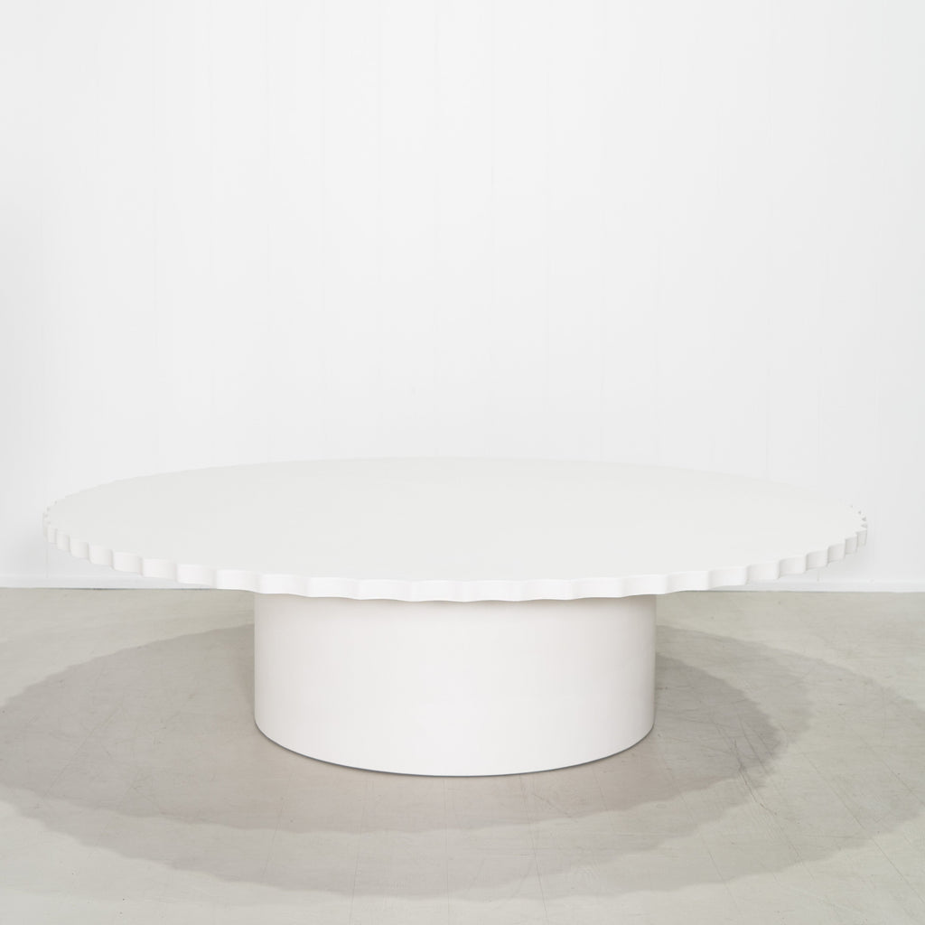 Tavolo da pranzo in ginepro