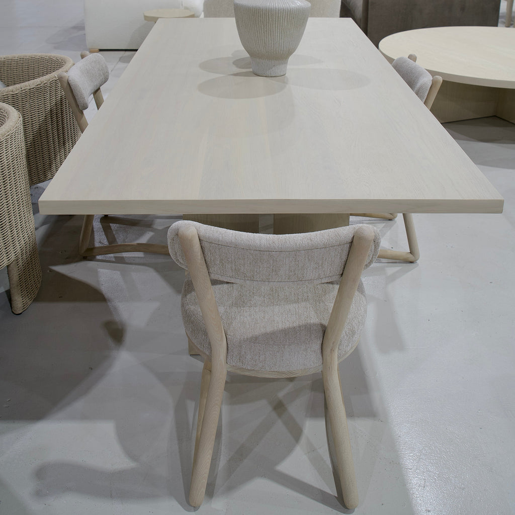 Tavolo da pranzo diviso