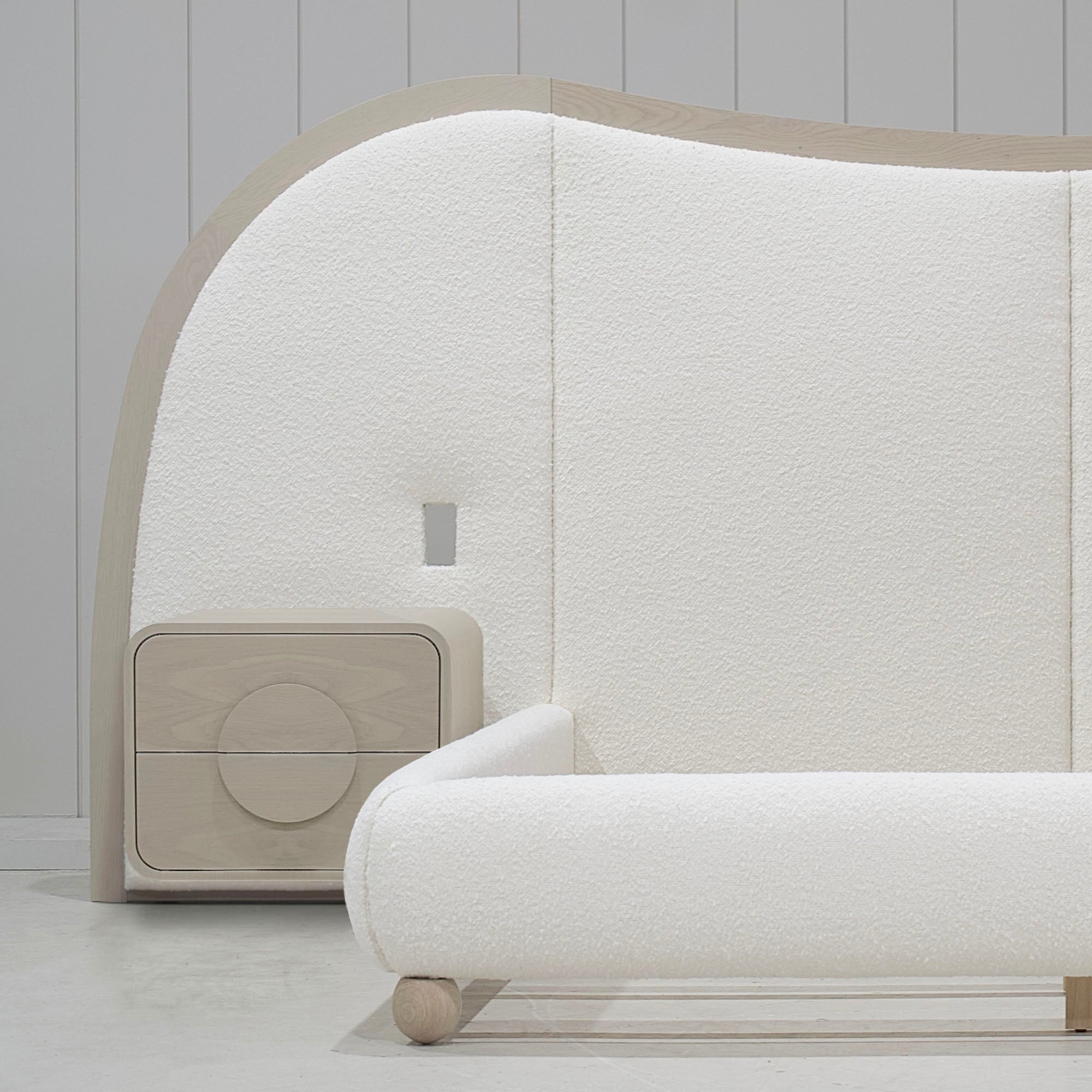 Mia - Comodino galleggiante