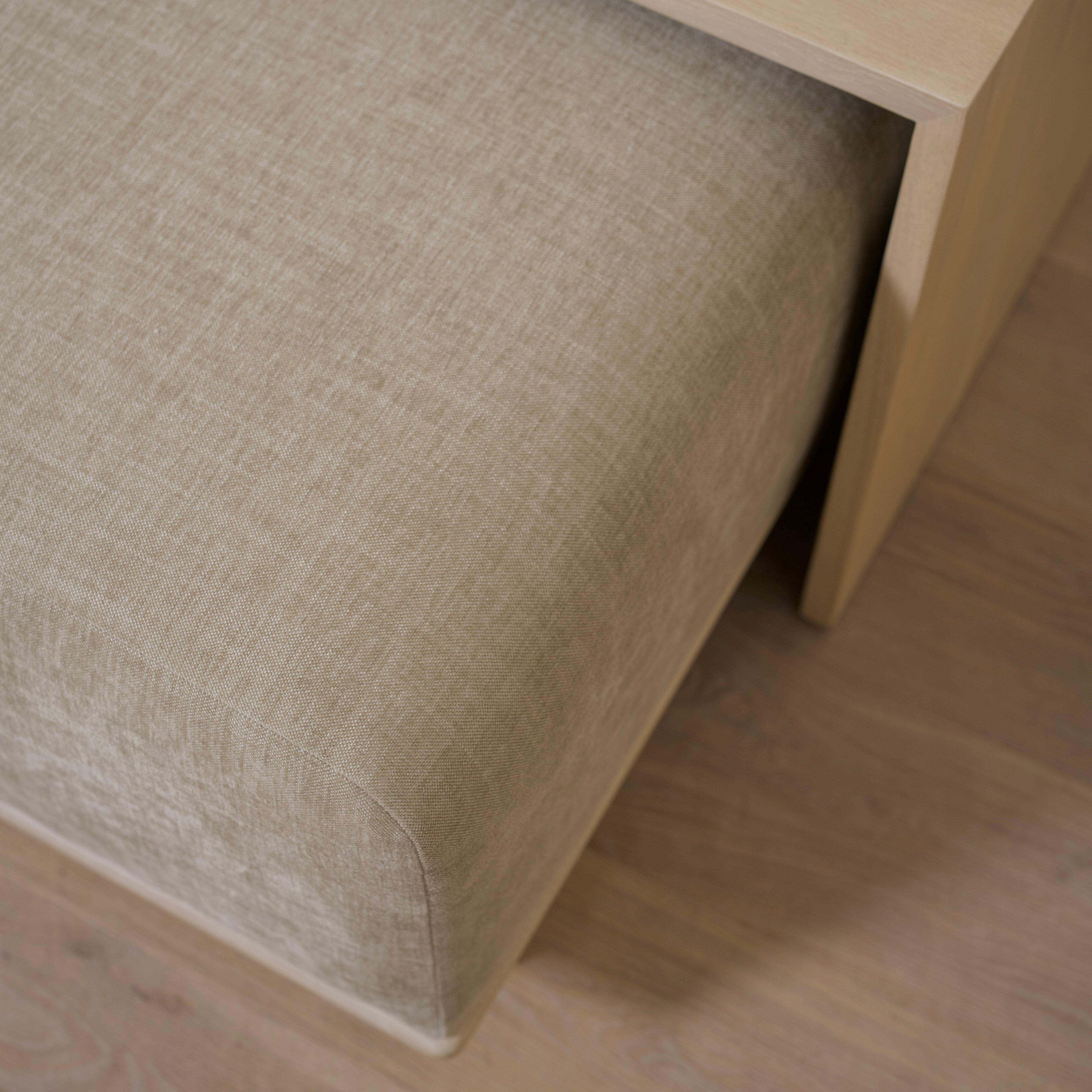 Pouf Noah con tavolo