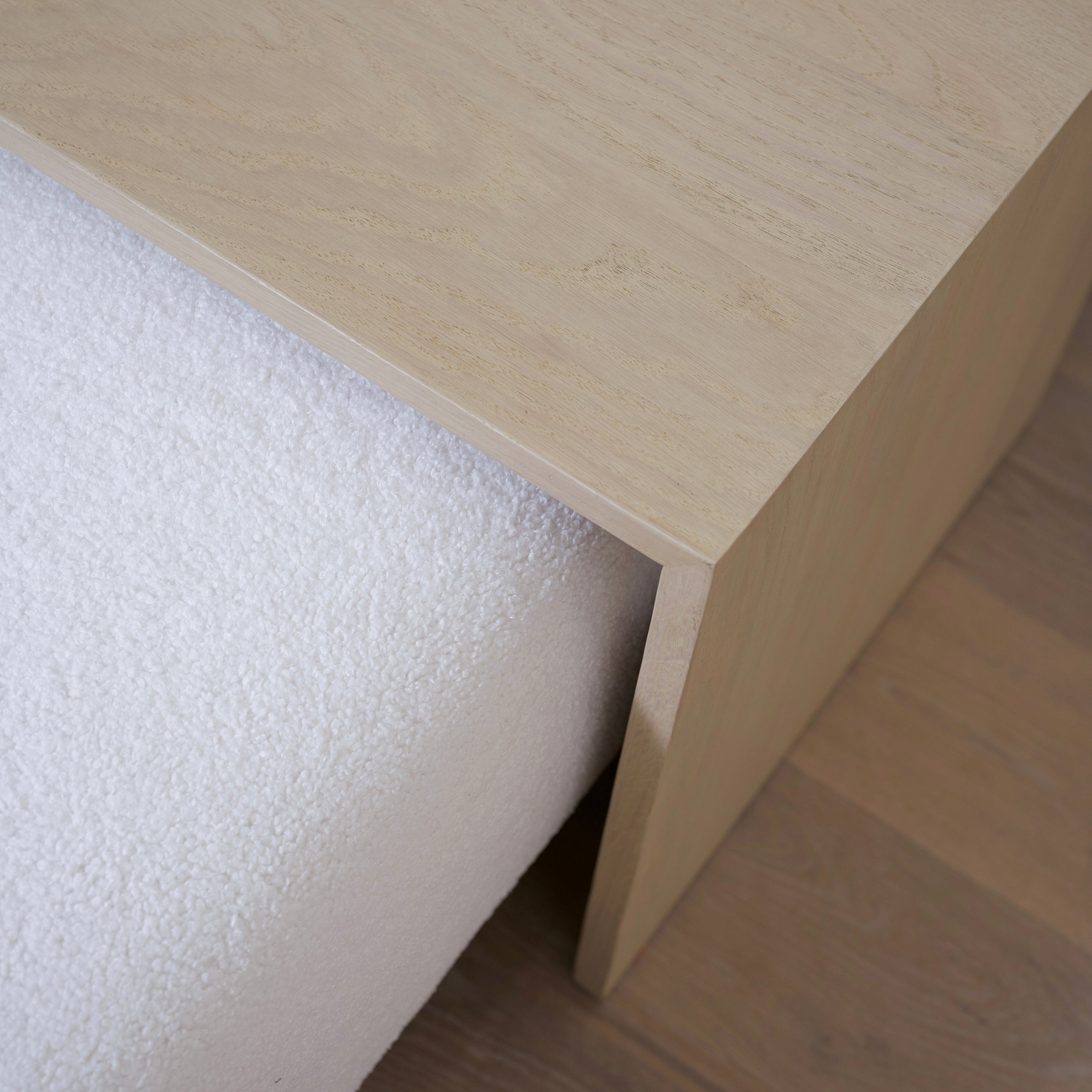 Pouf Noah con tavolo