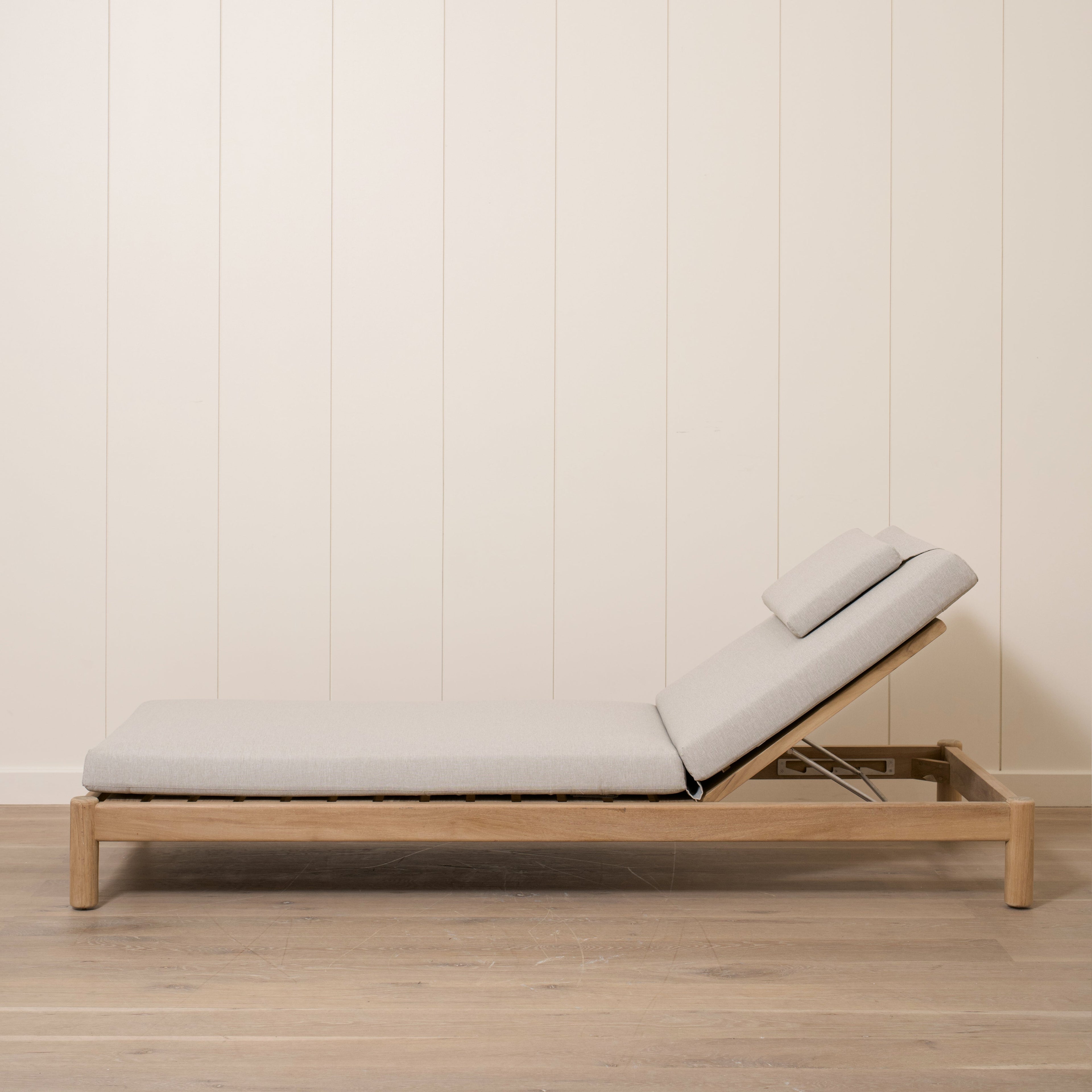 Toria Chaise Lounger da esterno