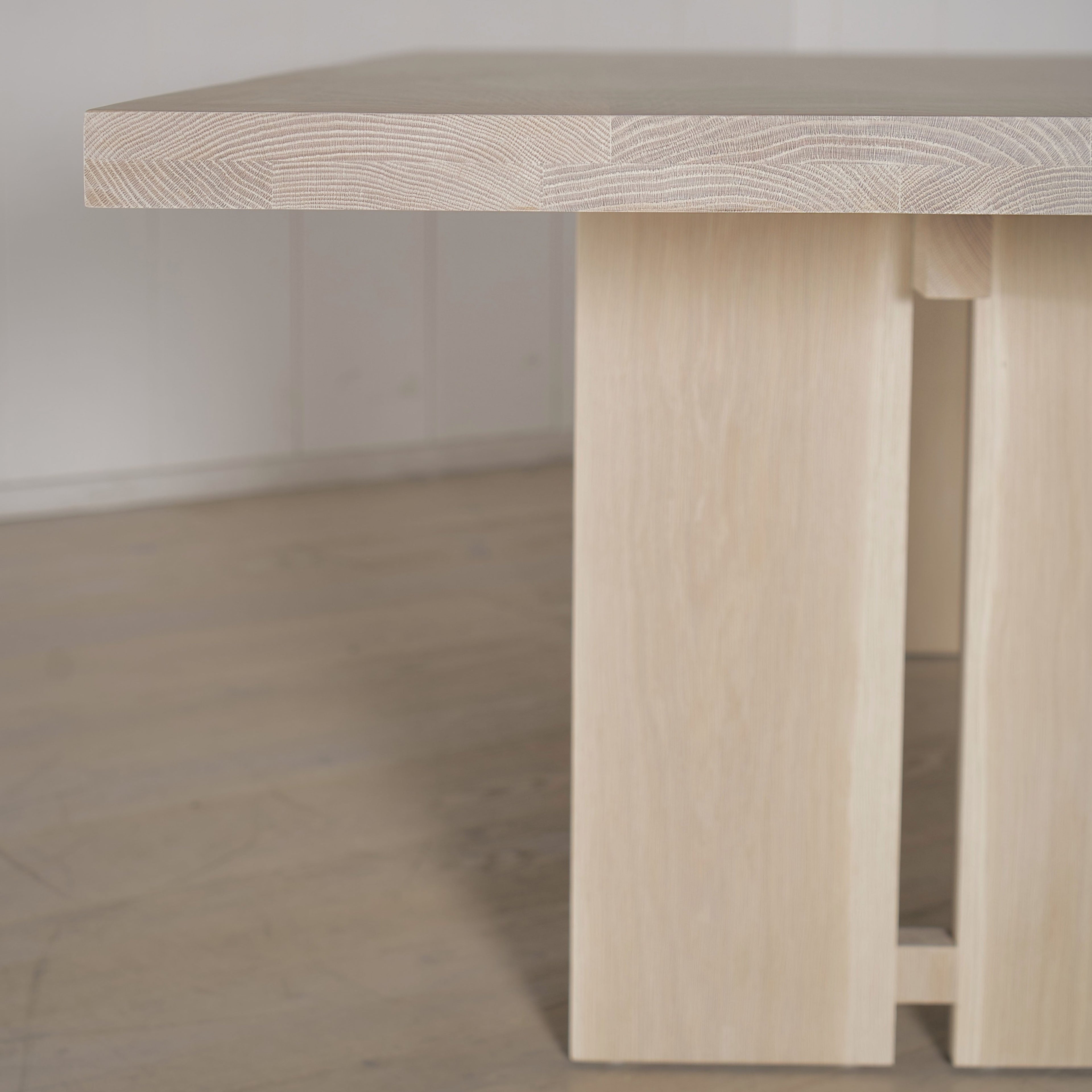 Tavolo da pranzo diviso