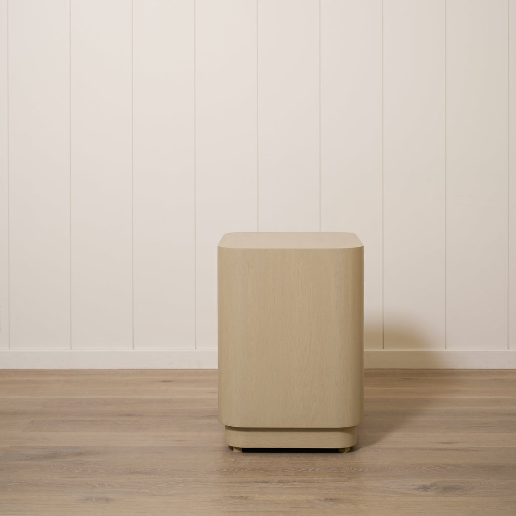 Comodino Sierra Flat