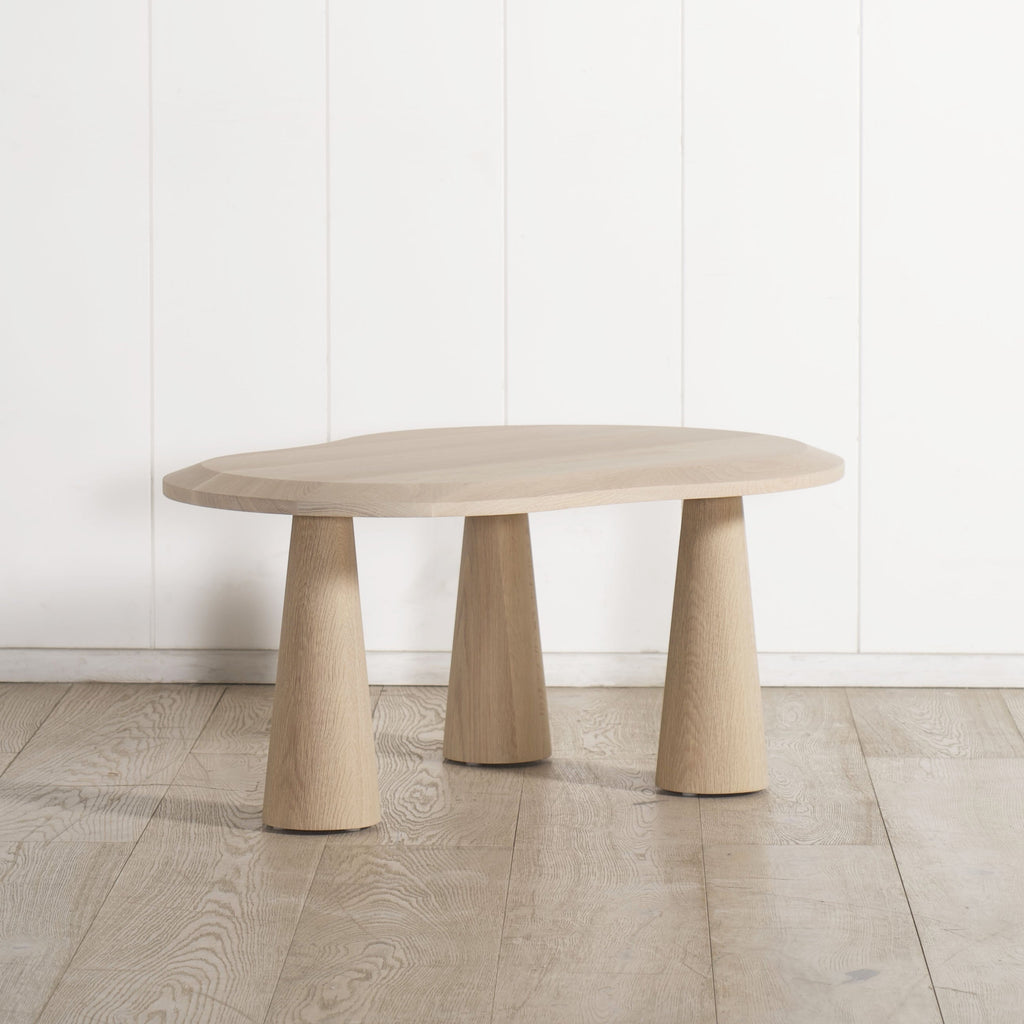 Tavolino da caffè astratto