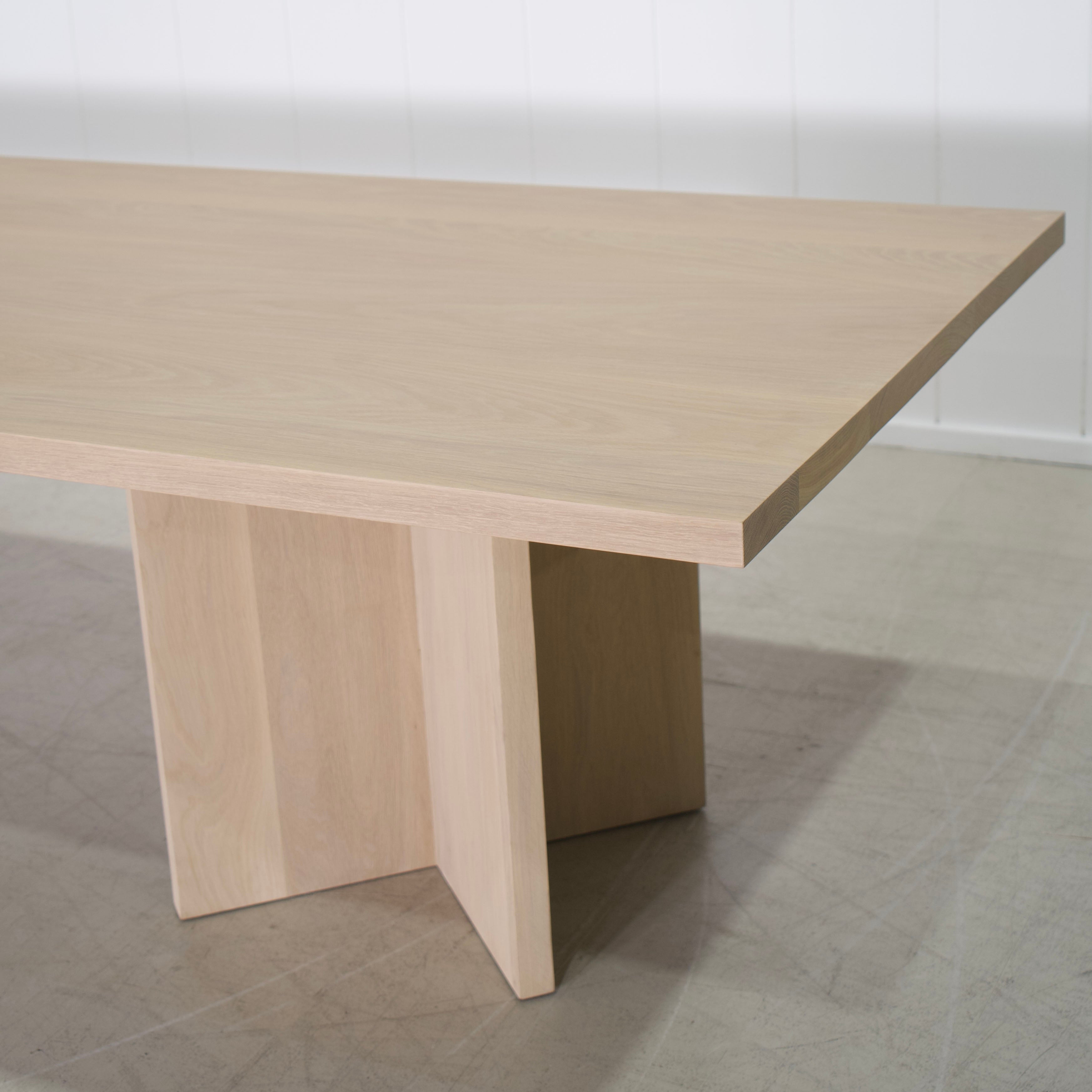 Dove - Tavolo da pranzo con piano rettangolare