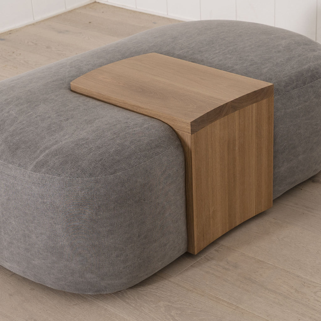 Pouf Easton con tavolo