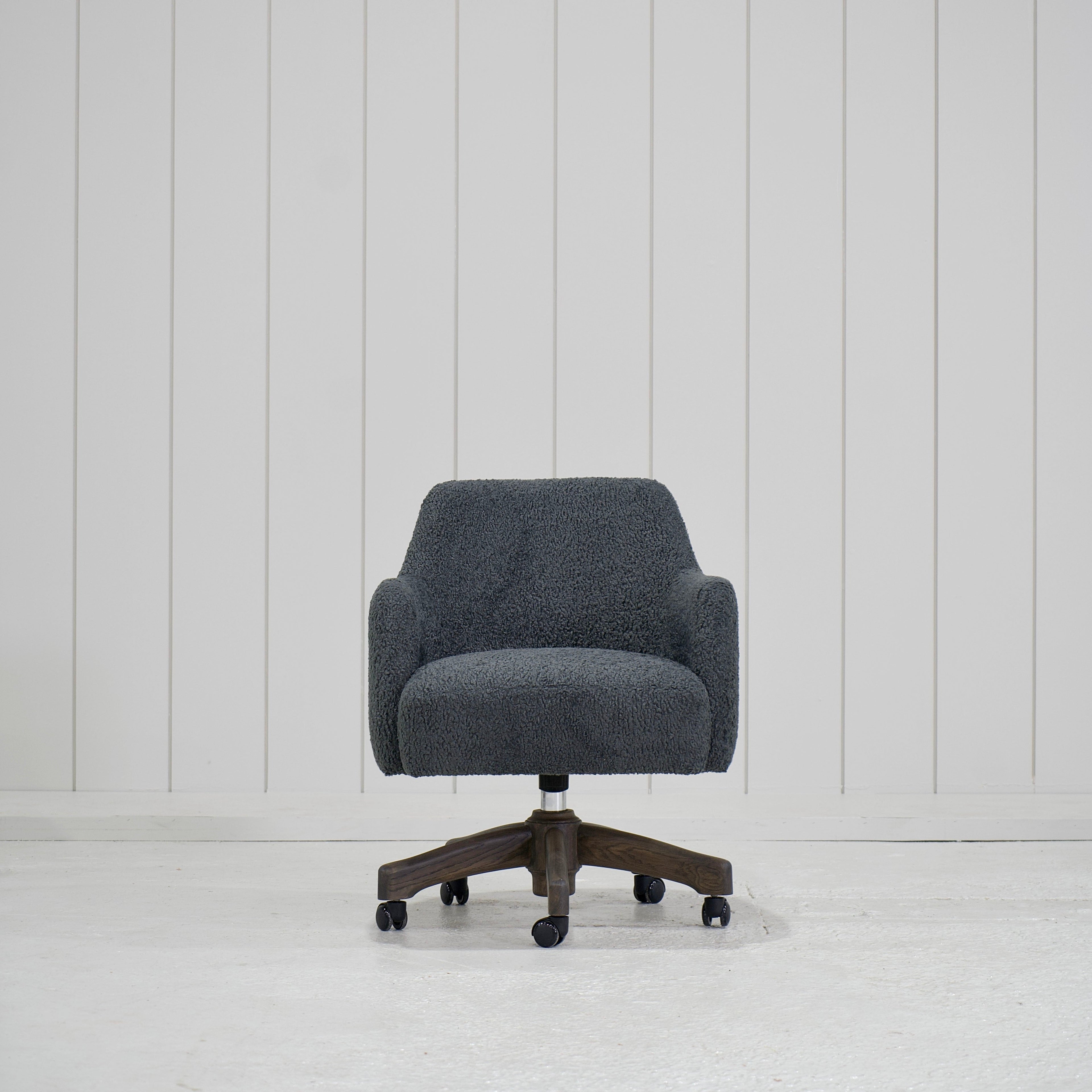 James - Sedia da ufficio con base in rovere