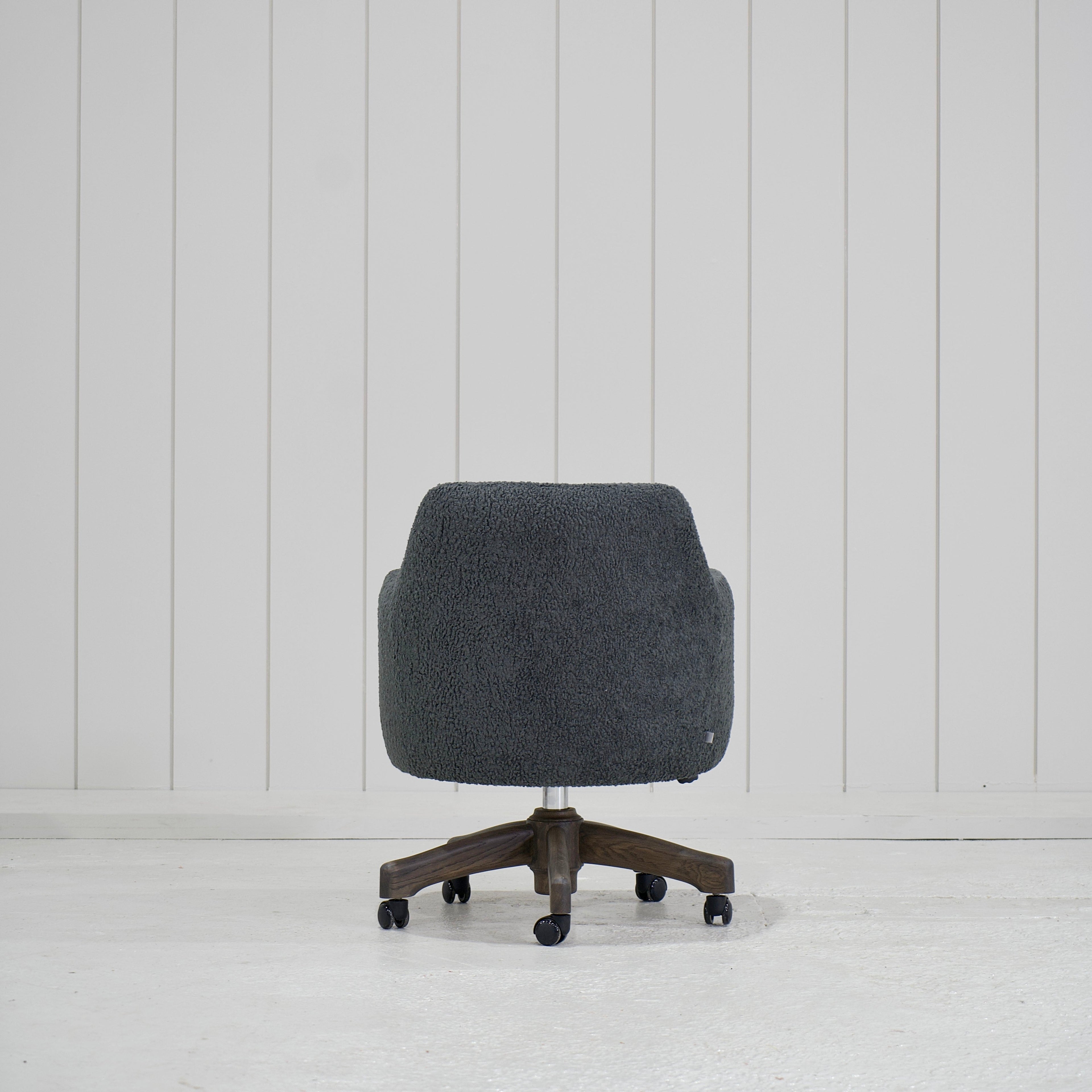 James - Sedia da ufficio con base in rovere