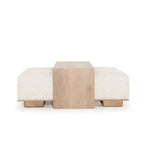 Noè con tavolo e panca