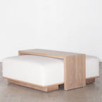 Noè con tavolo e panca