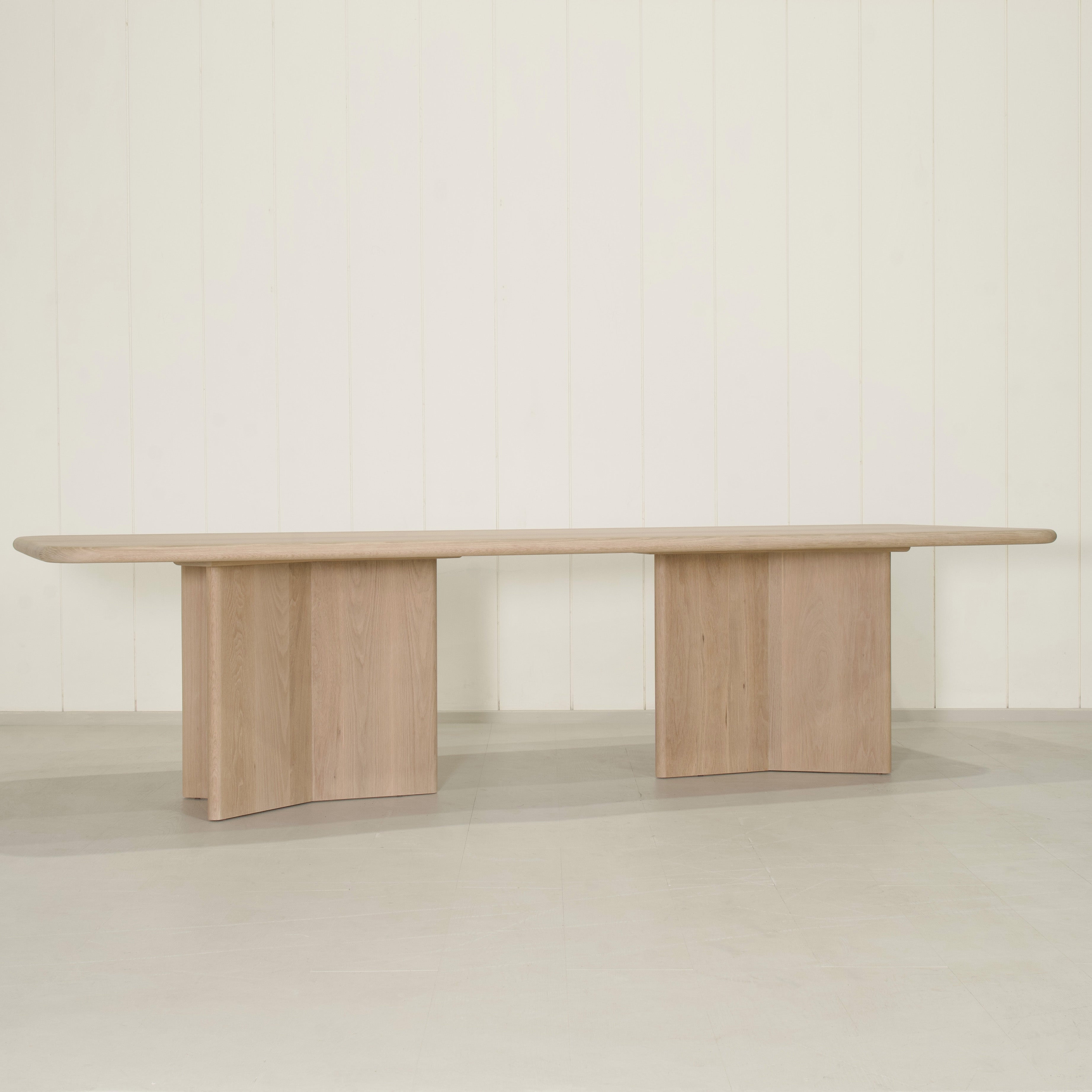 Philip - Tavolo da pranzo con bordo arrotondato