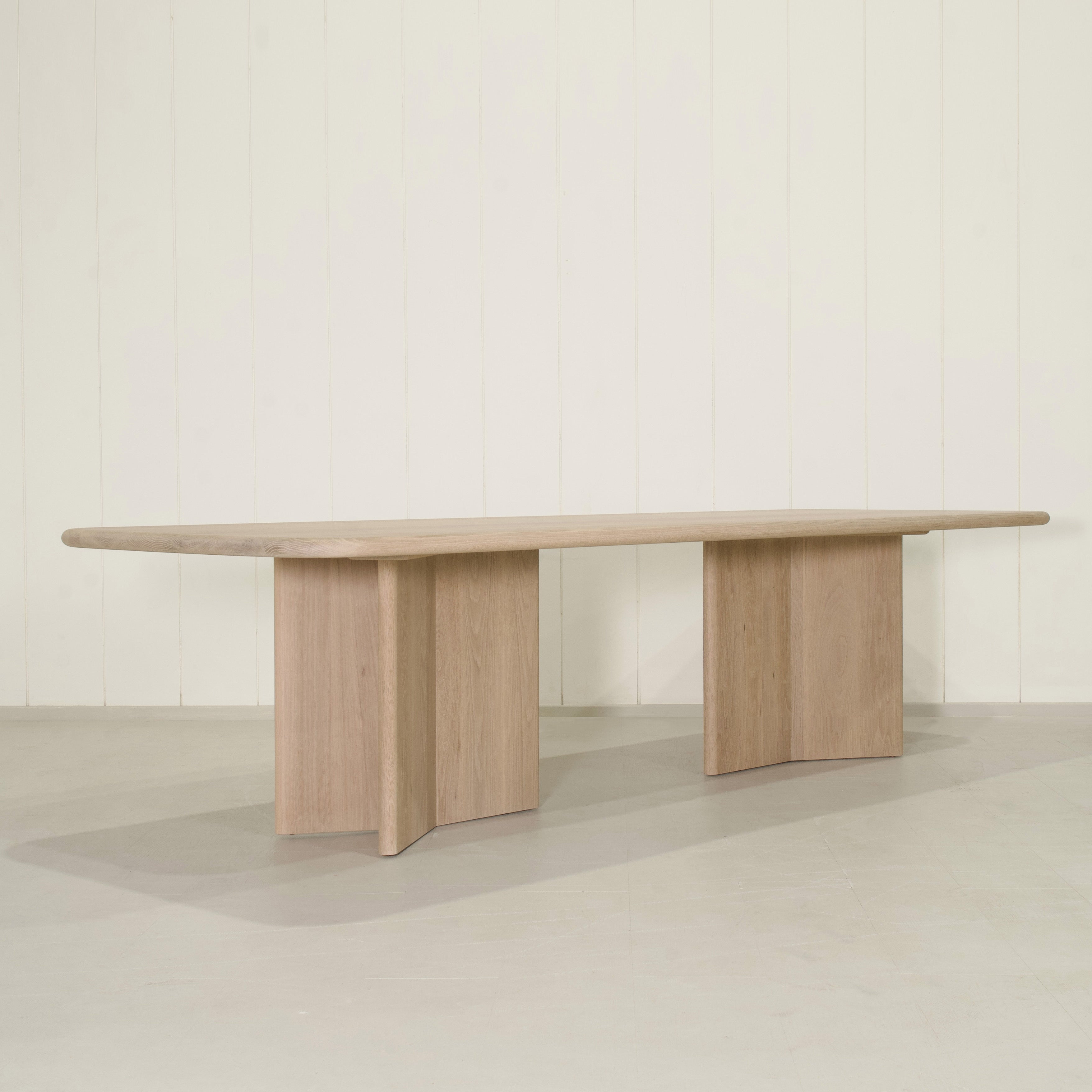 Philip - Tavolo da pranzo con bordo arrotondato