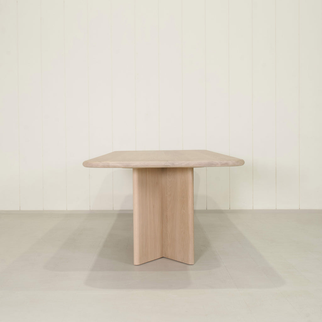 Philip - Tavolo da pranzo con bordo arrotondato