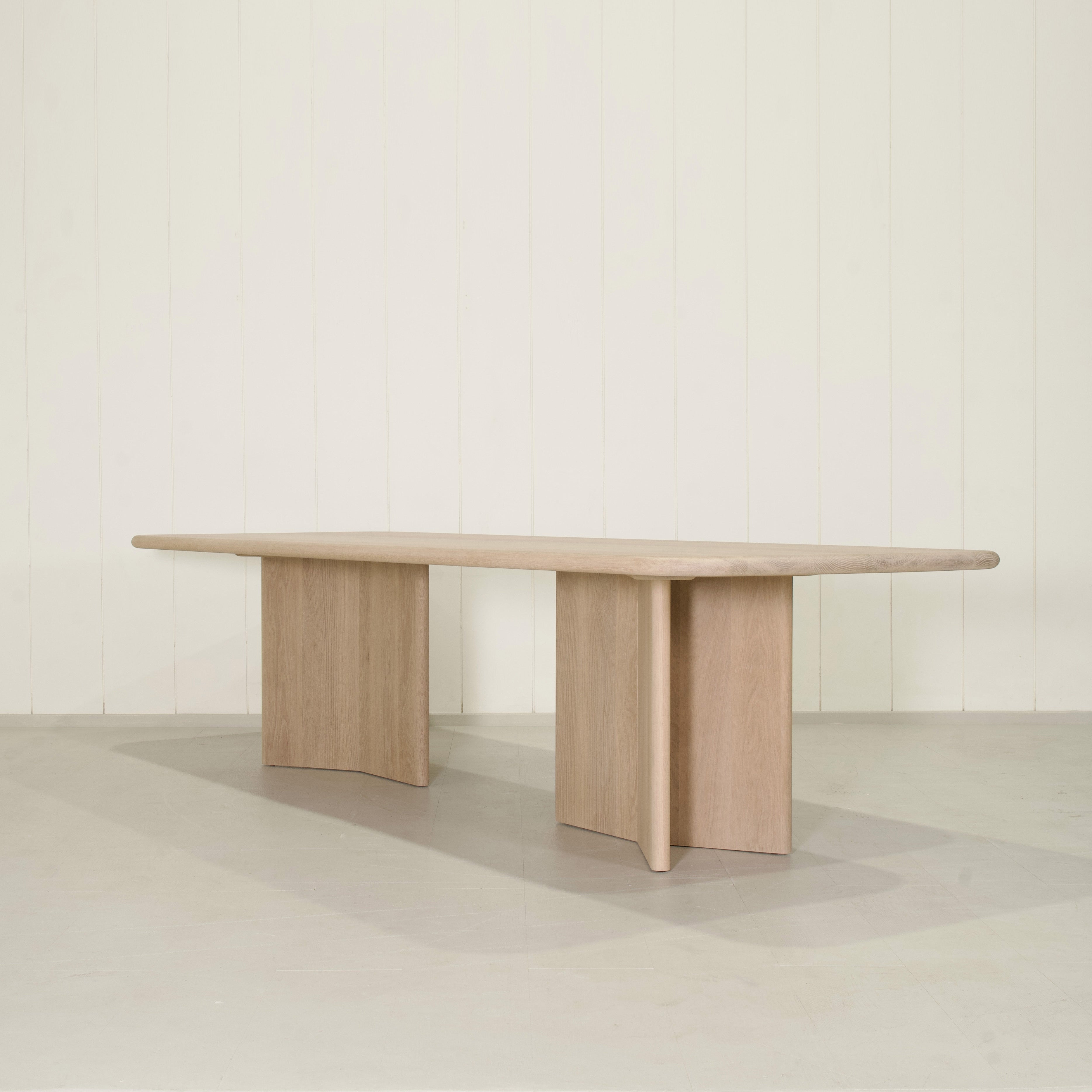 Philip - Tavolo da pranzo con bordo arrotondato