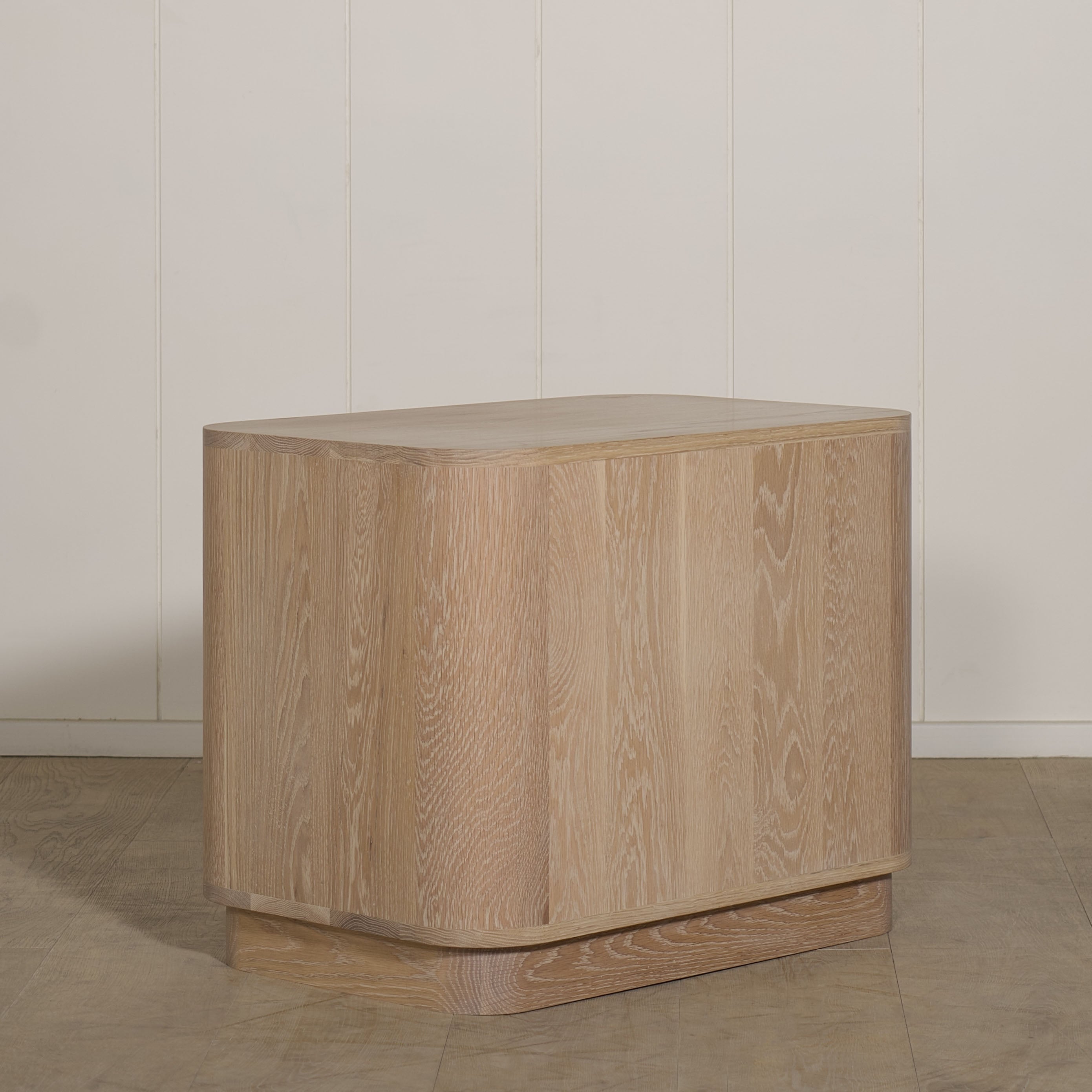 Comodino Sierra Flat